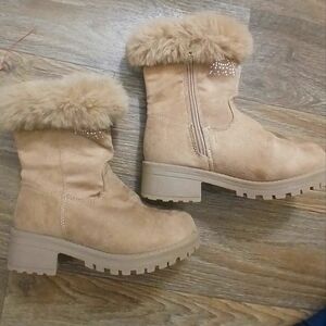Bebe suede fur boots. Size 12 girls